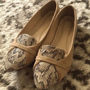 Snake Print Flats Size 6